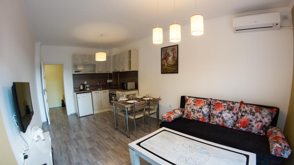 Apartamento Nasred Grada Hisarya Exterior foto