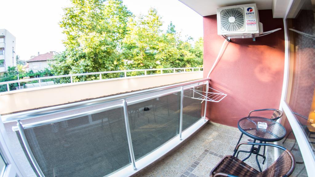 Apartamento Nasred Grada Hisarya Habitación foto